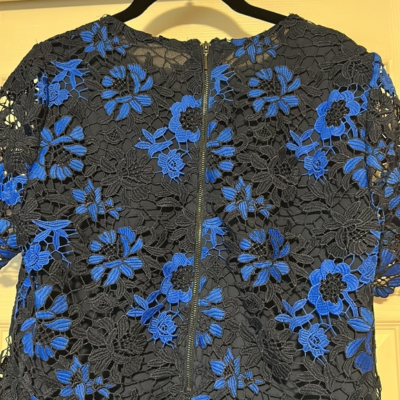 Guipure Top fully lined - Picture 6 of 7